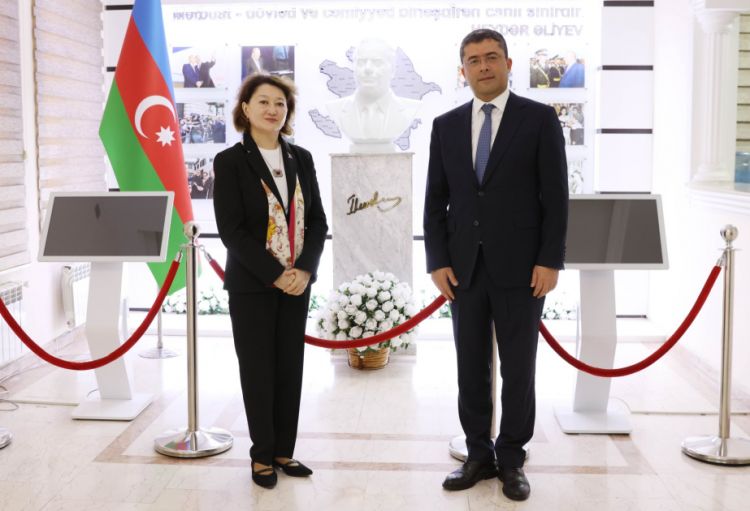 Medianın İnkişafı Agentliyində Beynəlxalq Türk Mədəniyyəti və İrsi Fondunun prezidenti ilə görüş keçirilib