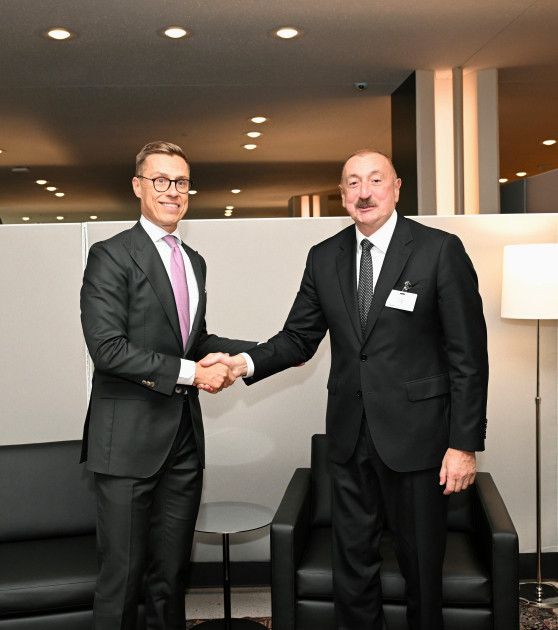 Azərbaycan Prezidenti İlham Əliyev BMT-nin Nyu-Yorkdakı mənzil-qərargahında Finlandiya Prezidenti ilə görüşüb<font color=red> - FOTOLAR</font>