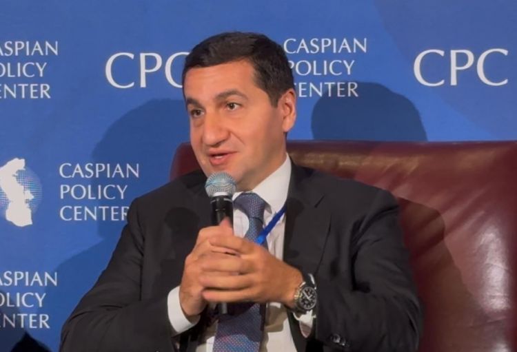 Hikmət Hacıyev: Münaqişənin həllində son nəticəyə gətirib çıxardığına görə Prezident Trampa minnətdarıq