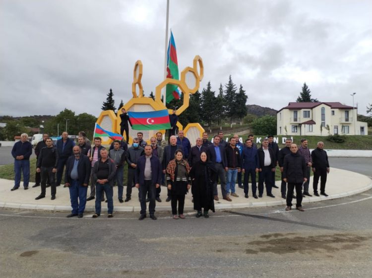 Azad olunan torpaqlarda şəhidlərimizin ruhuna ehtiram<font color=red> - FOTOLAR</font>