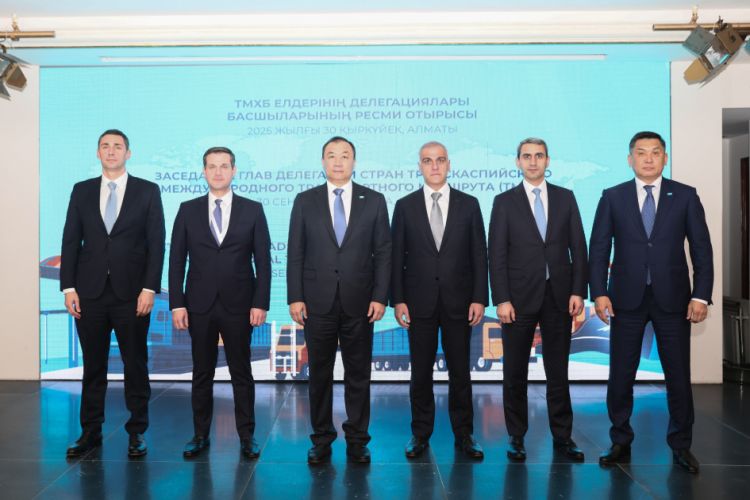 ADY sədri: Zəngəzur dəhlizi BTQ ilə birgə tranzit imkanlarını artıracaq<font color=red> - FOTOLAR</font>