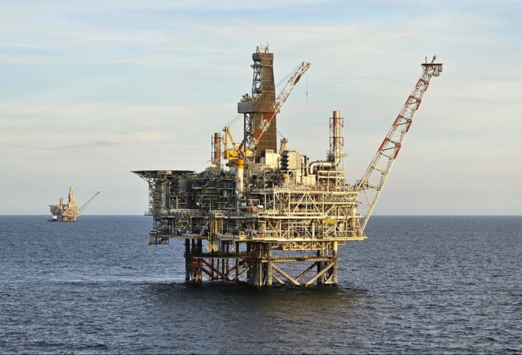 Azərbaycan nefti ucuzlaşıb