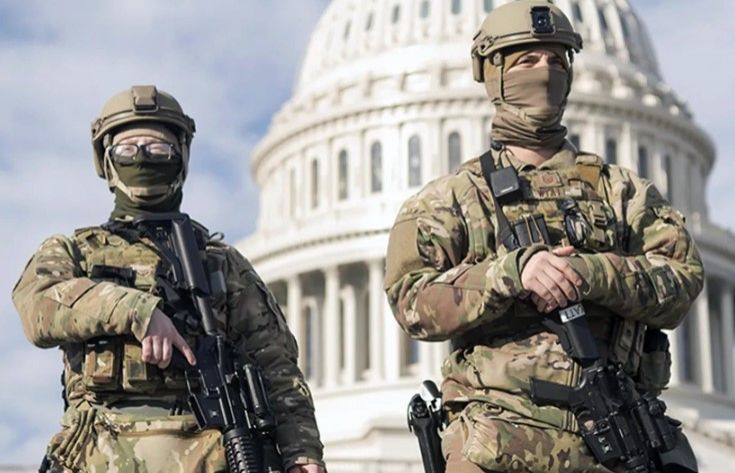 Tramp İllinoysun Milli Qvardiya hərbçilərini federal nəzarət altına keçirmək istəyir