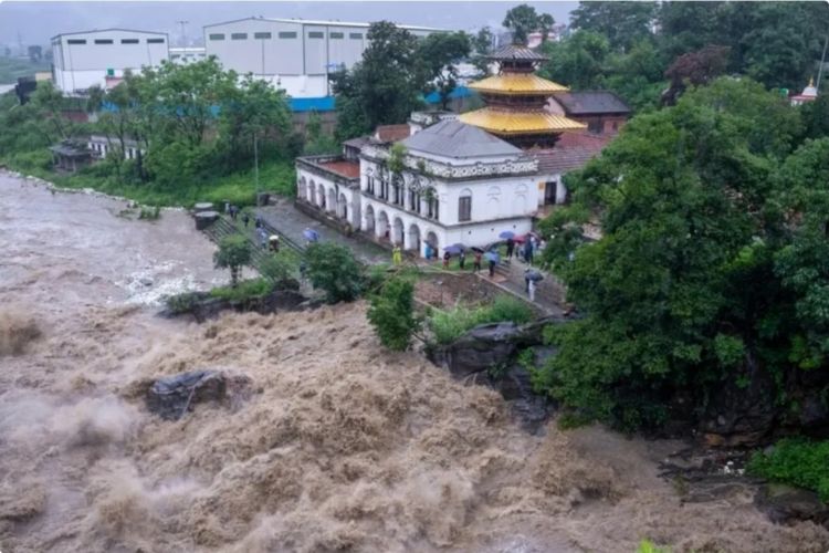 Nepalda daşqınlar 47 nəfərin həyatına son qoyub