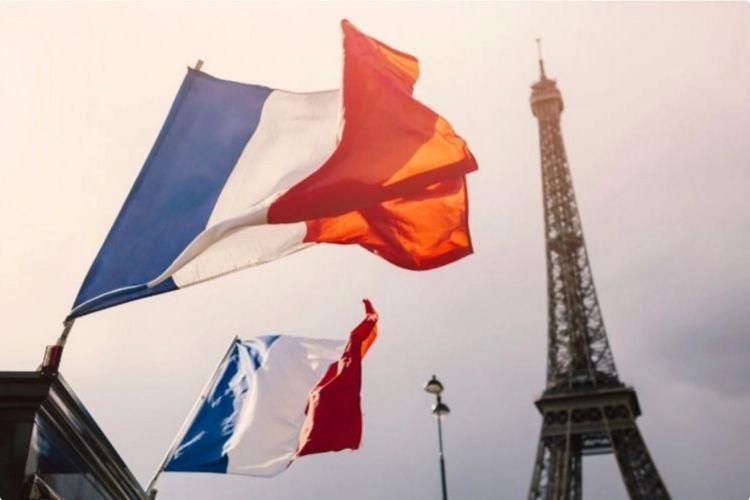 Fransada yeni hökumətə daxil olan bəzi nazirlərinin adları bəlli olub