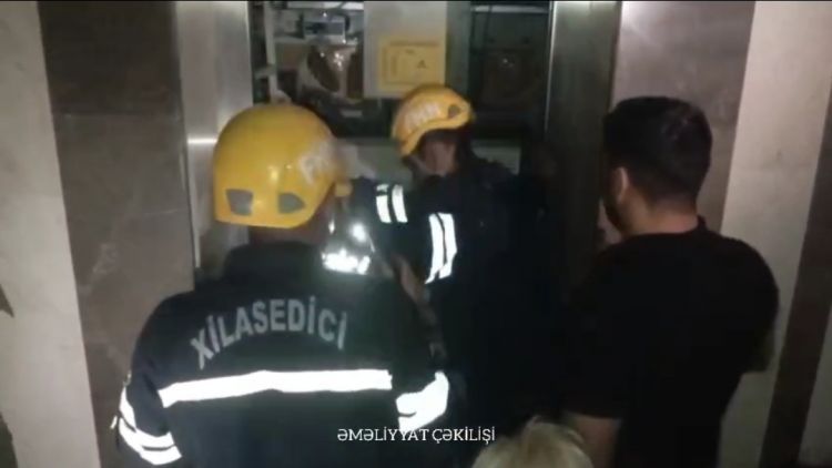 Naxçıvanda biri azyaşlı olmaqla köməksiz vəziyyətdə qalan iki nəfər xilas edərək yaxınlarına təhvil verilib