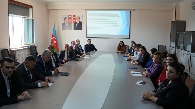 Naxçıvanda rəhbərlər üçün inkişaf proqramının yeni təlim mövsümünə start verilib<font color=red> - VİDEO</font>