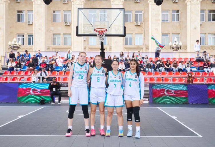 Azərbaycanın qızlardan ibarət basketbol millisi MDB Oyunlarında gümüş medal qazanıb