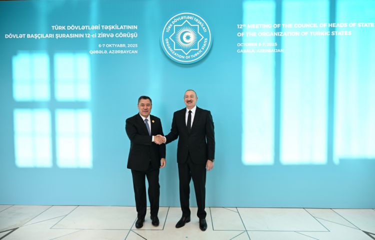 Prezident İlham Əliyev Qəbələdə TDT-nin Dövlət Başçıları Şurasının 12-ci Zirvə Görüşündə iştirak edən dövlət və hökumət başçılarını qarşılayıb<font color=red> - FOTOLAR</font>