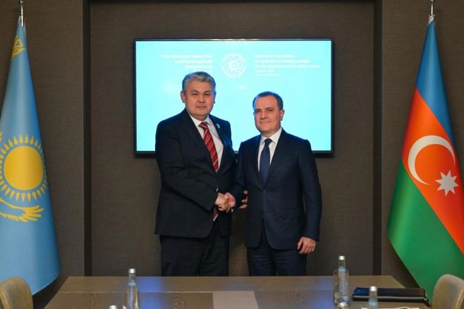 Bakı və Astana ikitərəfli əməkdaşlığın inkişafını müzakirə edib