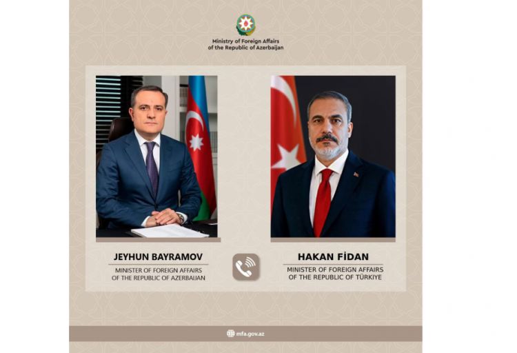 Azərbaycan və Türkiyə XİN rəhbərləri Yaxın Şərqdəki vəziyyəti müzakirə ediblər