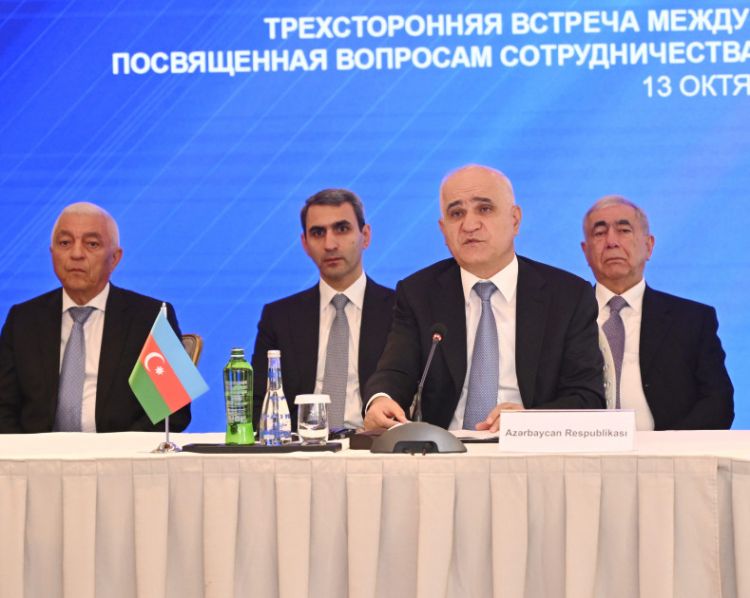 Bakıda Azərbaycan-İran-Rusiya üçtərəfli görüşü keçirilib<font color='red'> - YENİLƏNİB </font><font color=red> - FOTOLAR</font>