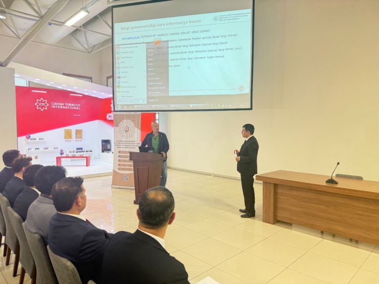 Naxçıvanda “Rəqəmsal gələcəyə doğru: POS-terminal, NKA və əmək münasibətlərində transformasiya” mövzusunda tədbir keçirilib<font color=red> - FOTOLAR</font>