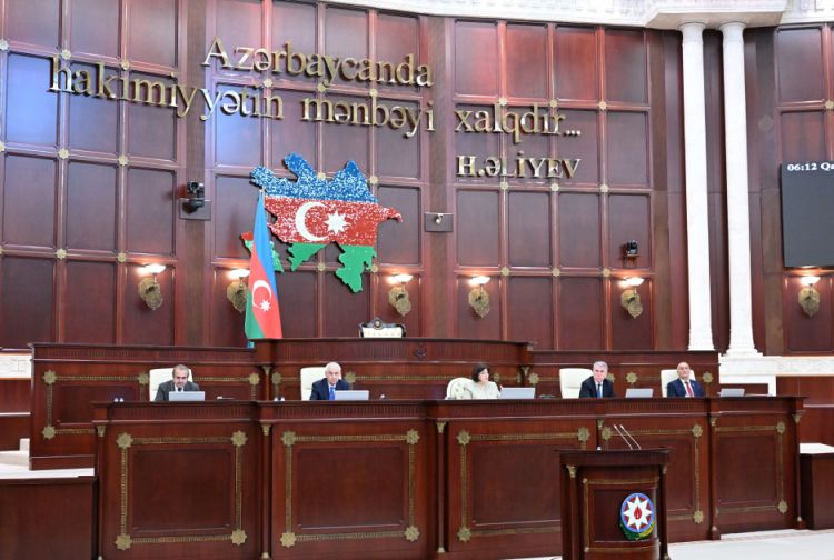 Milli Məclisin plenar iclasında 7 məsələ müzakirə edilib<font color='red'> - YENİLƏNİB</font>