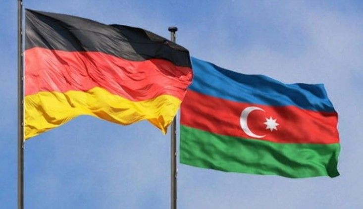 Almaniya səfirliyi: Müstəqilliyin bərpası münasibətilə bütün azərbaycanlıları təbrik edirik