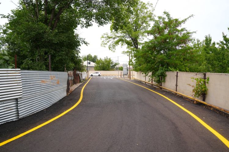 Naxçıvanda bir sıra kənddaxili yollar yenidən qurularaq istifadəyə verilib<font color=red> - FOTOLAR</font>