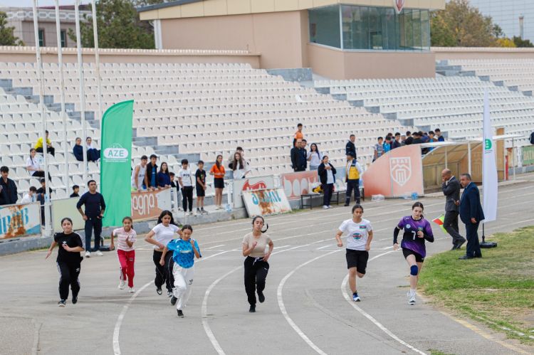Naxçıvanda qaçış üzrə muxtar respublika birinciliyi keçirilib<font color=red> - FOTOLAR</font>