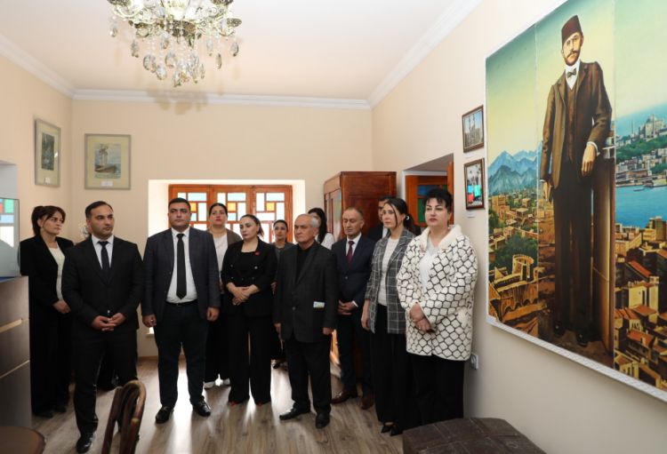 Naxçıvanda Hüseyn Cavidin anadan olmasının 143-cü ildönümü qeyd edilib<font color=red> - FOTOLAR</font>