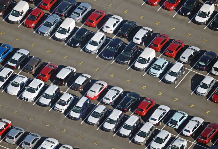 Avropanın avtomobil bazarında alman istehsalçıların payı artır