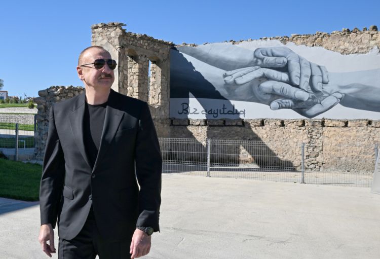 Prezident İlham Əliyev Cəbrayıl rayonunun Horovlu kəndinin birinci mərhələsinin açılışında iştirak edib<font color=red> - FOTOLAR</font>