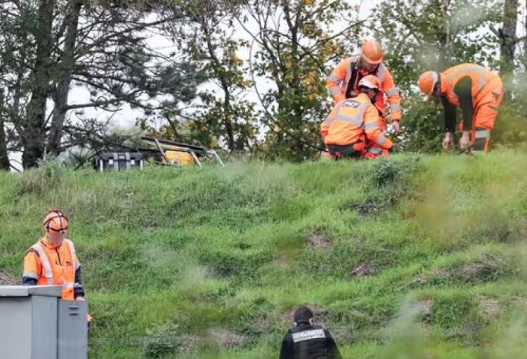 Fransada sürətli dəmir yolu xəttində sabotaj: istintaq ultra-sol hərəkatının izini araşdırır