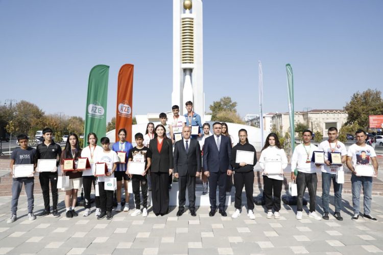 Naxçıvanda “Zəfər qaçışı” keçirilib<font color=red> - FOTOLAR</font>