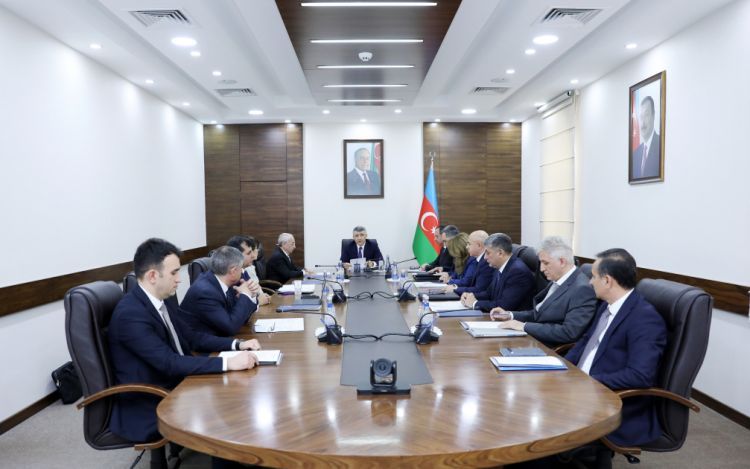 Məhkəmə-Hüquq Şurasının növbəti iclası olub