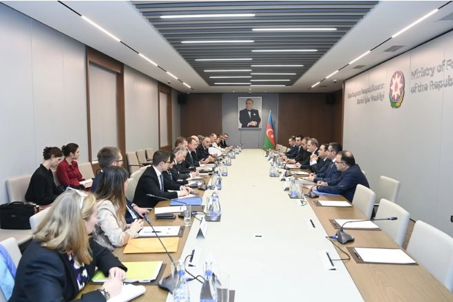 Ceyhun Bayramov NATO nümayəndə heyəti ilə görüşüb<font color=red> - FOTOLAR</font>