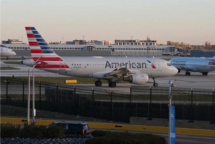 ABŞ 12 böyük hava limanında təyyarələrin uçuş-enişini qadağan edib