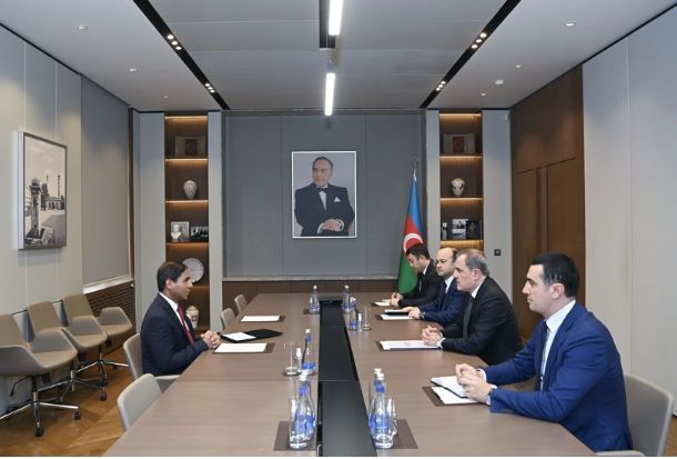 Ceyhun Bayramov Banqladeşin qeyri-rezident səfirini qəbul edib<font color=red> - FOTOLAR</font>