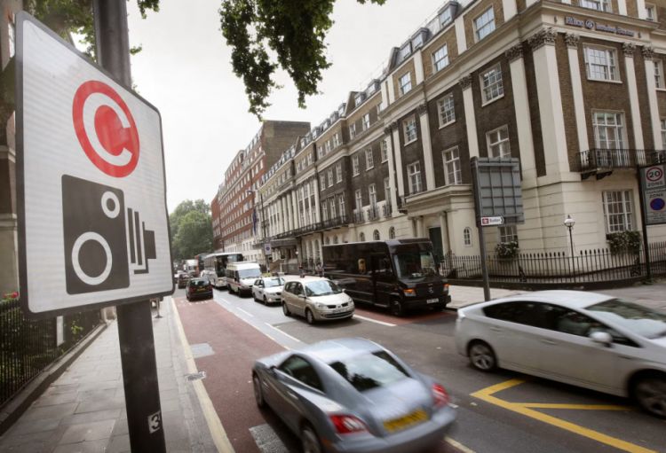 Londonda elektrik avtomobillərinə tətbiq olunan güzəştlər ləğv edilir