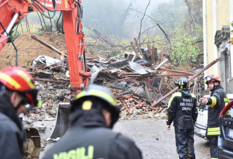 İtaliyada əlverişsiz hava şəraiti fəsadlara səbəb olub