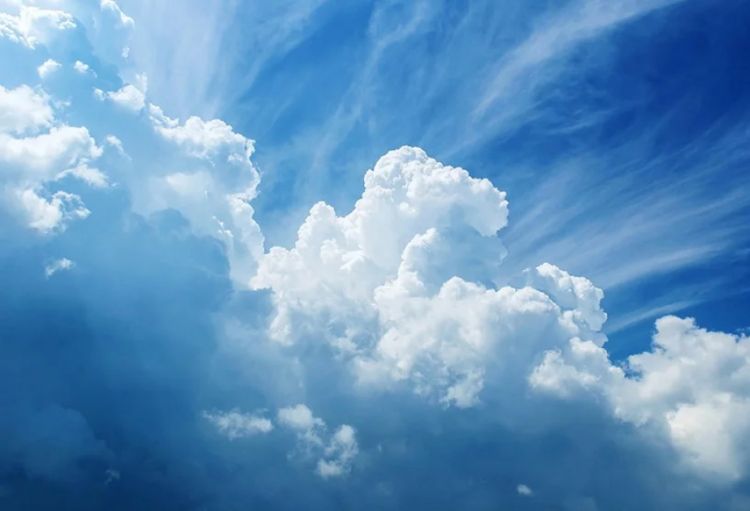 İran quraqlıq şəraitində süni yağış yağdırmaq üçün buludların “səpilməsinə” başlayıb