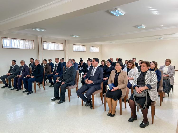 Culfa rayonunda məktəb direktorları üçün Əməyin mühafizəsi üzrə təlim keçirilib<font color=red> - FOTOLAR</font>