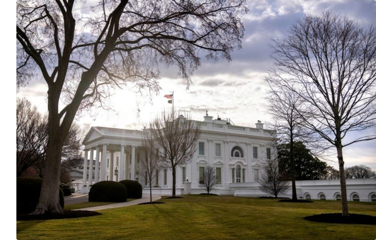 KİV: Tramp Maduronu ələ keçirməklə, neft yataqlarına nəzarət etmək istəyib