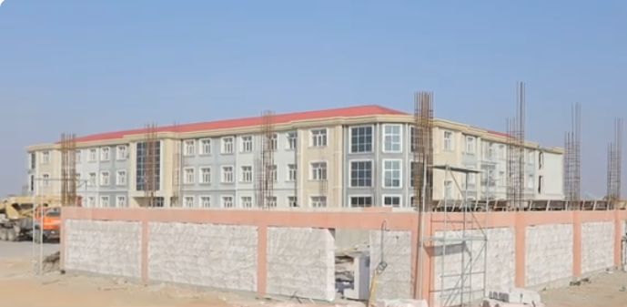 NEHRƏM QƏSƏBƏSİNDƏ YENİ MƏKTƏB BİNASININ İNŞASI DAVAM ETDİRİLİR<font color=red> - VİDEO</font>