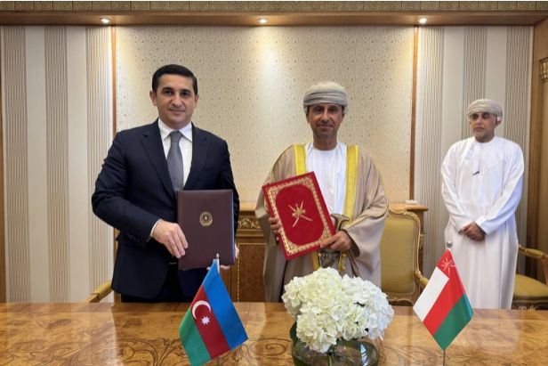 Azərbaycan və Oman arasında ədliyyə və hüquq sahələrində əməkdaşlıq memorandumu imzalanıb