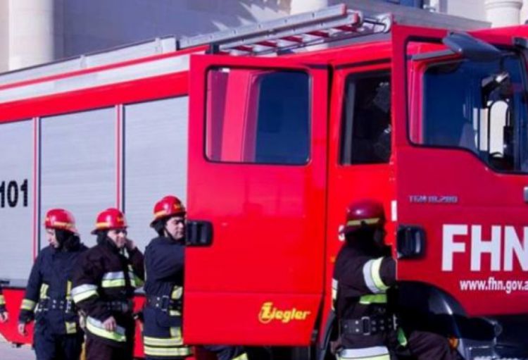 Bakıda yanğın zamanı 2 nəfər xəsarət alıb