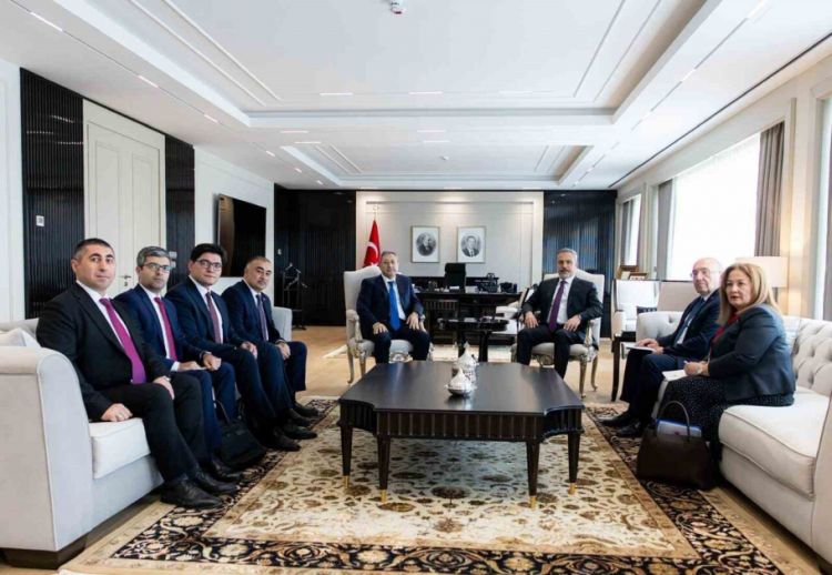 Ankarada Türkiyə-Azərbaycan əməkdaşlığının gücləndirilməsi məsələləri müzakirə edilib<font color=red> - FOTOLAR</font>