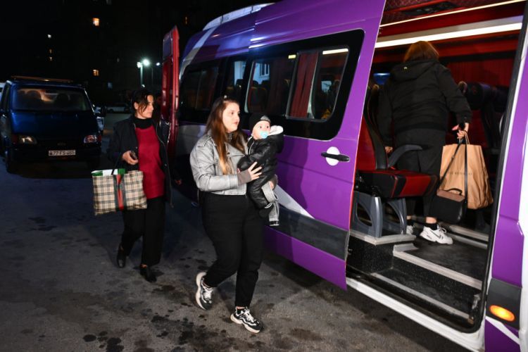 Cəbrayıl rayonunun Horovlu kəndinə növbəti köç karvanı yola salınıb