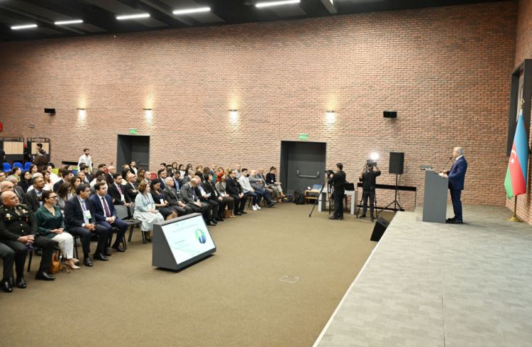 Azərbaycan İdman Akademiyasında III Beynəlxalq elmi-praktik konfrans öz işinə başlayıb<font color=red> - VİDEO</font>