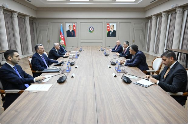 Əli Əsədov iordaniyalı nazirlə ikitərəfli əməkdaşlığın genişləndirilməsini müzakirə edib