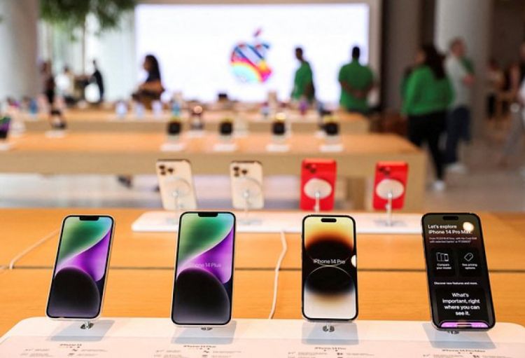 “Apple” dünya bazarında rekord satış payına nail olub