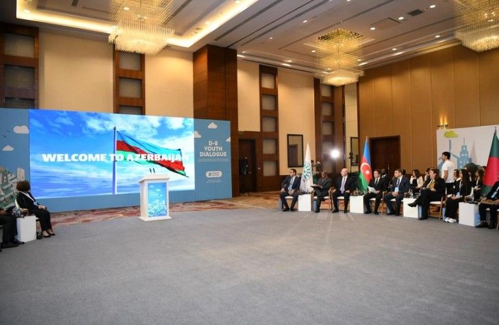 Bakıda ilk dəfə D-8 Gənclər Dialoqu keçirilir