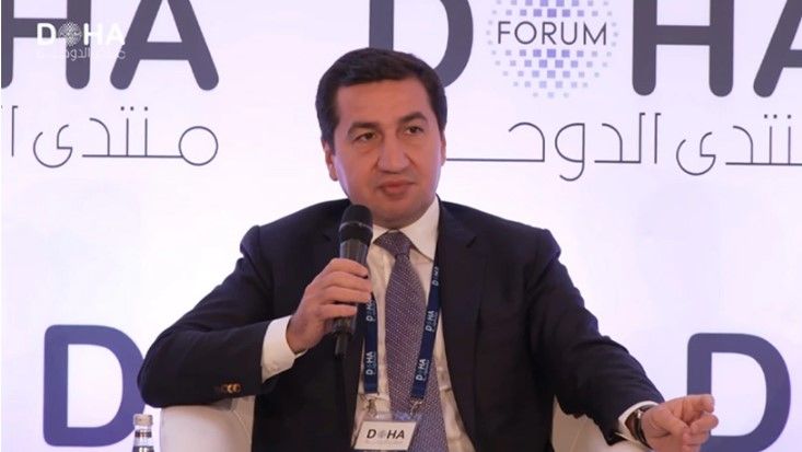 Hikmət Hacıyev Doha Forumu çərçivəsində müzakirələrlə bağlı video paylaşıb<font color=red> - VİDEO</font>