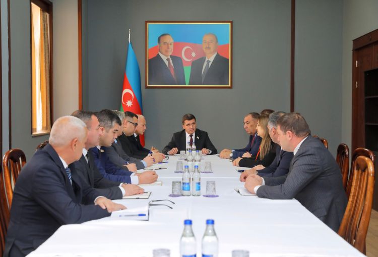 Ali Məclisin Hüquq siyasəti komitəsinin iclası keçirilib