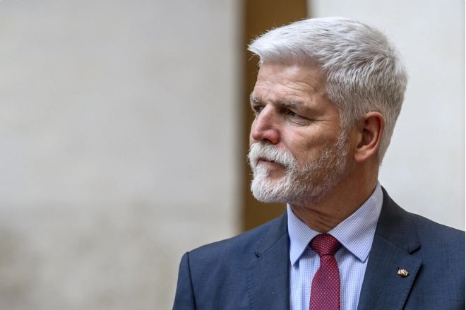 Çexiyada yeni hökumətin tərkibi təsdiqlənib