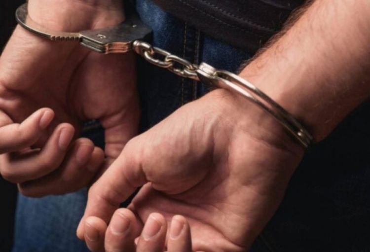 Pul, skuter, mobil telefon və akkumulyator oğruları saxlanılıblar