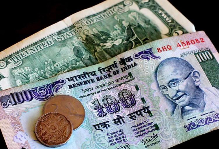 Hindistan rupisi dünyanın ən zəif göstəricilərə malik valyutaları arasındadır