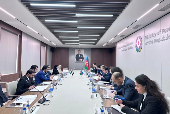 Azərbaycanla BƏƏ arasında konsulluq məsləhətləşmələri keçirilib<font color=red> - FOTOLAR</font>